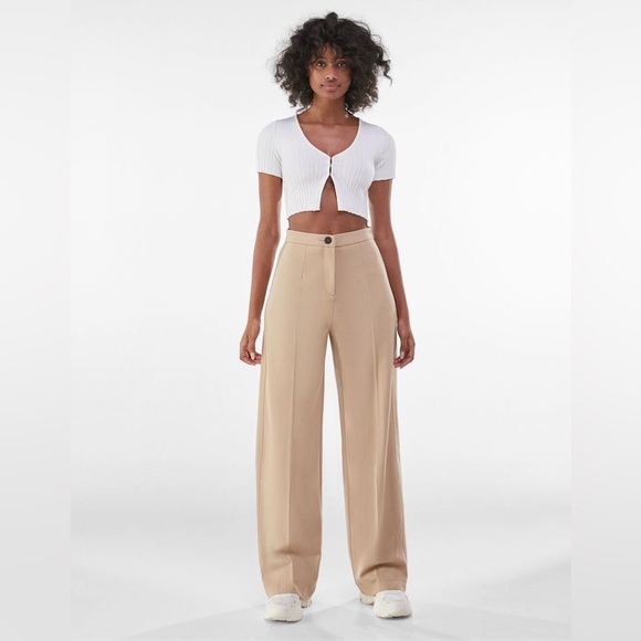 Bershka High Waist Wide Leg Pant • Khaki Tan Dress Pant • Size 4 / EUR 36 - Picture 2 of 10